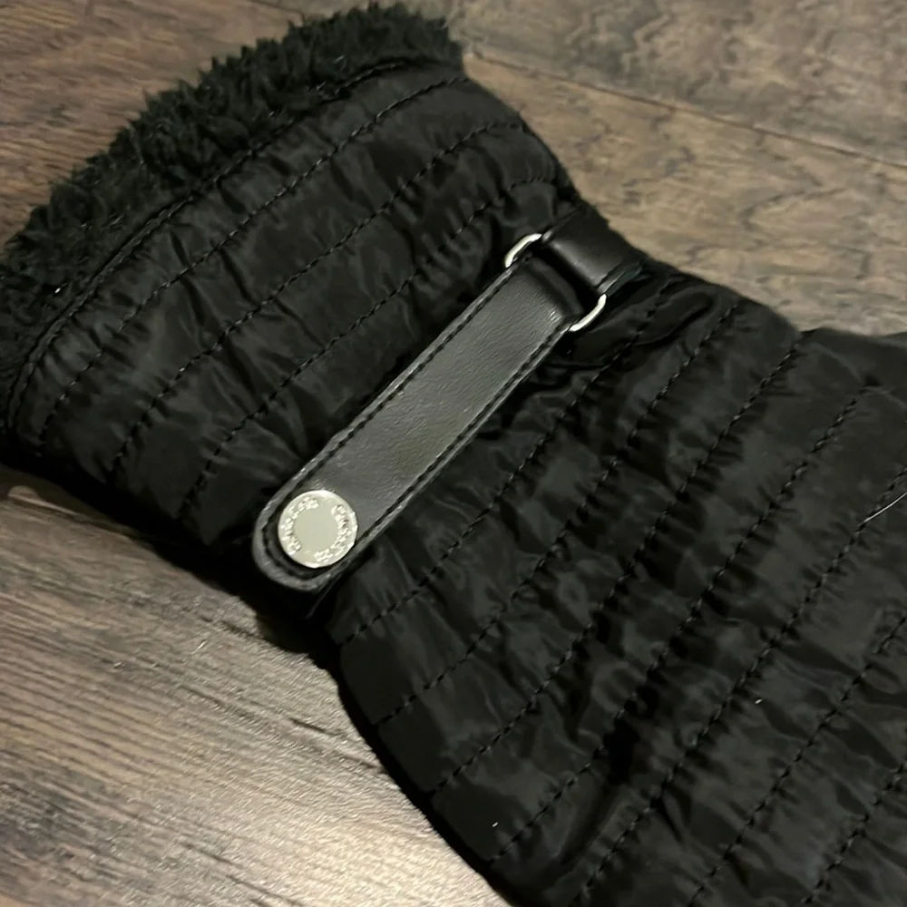 CALVIN KLEIN Black stitched Fleece Lined new Women's Mittens Mitts L/XL glovess